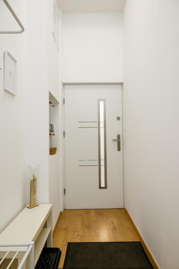 Ja18 Downtown Pearl - 2 Bedroom Apartment Budapest Exteriör bild